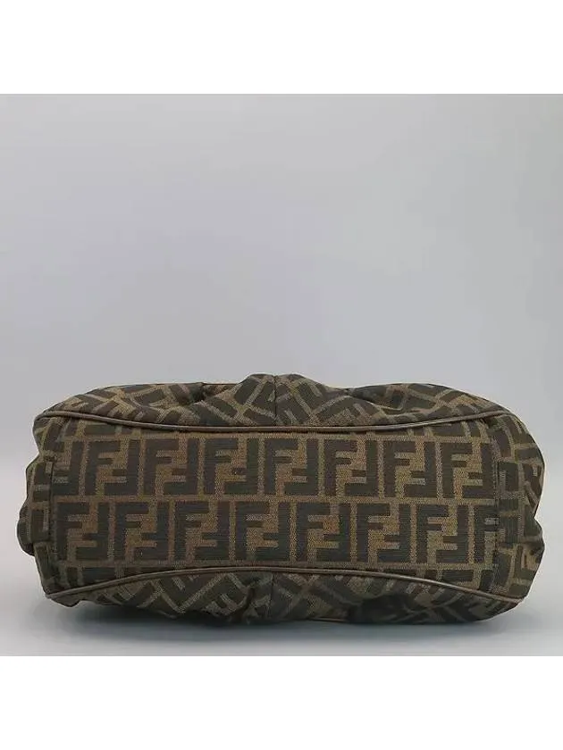 8BR628 Tote Bag