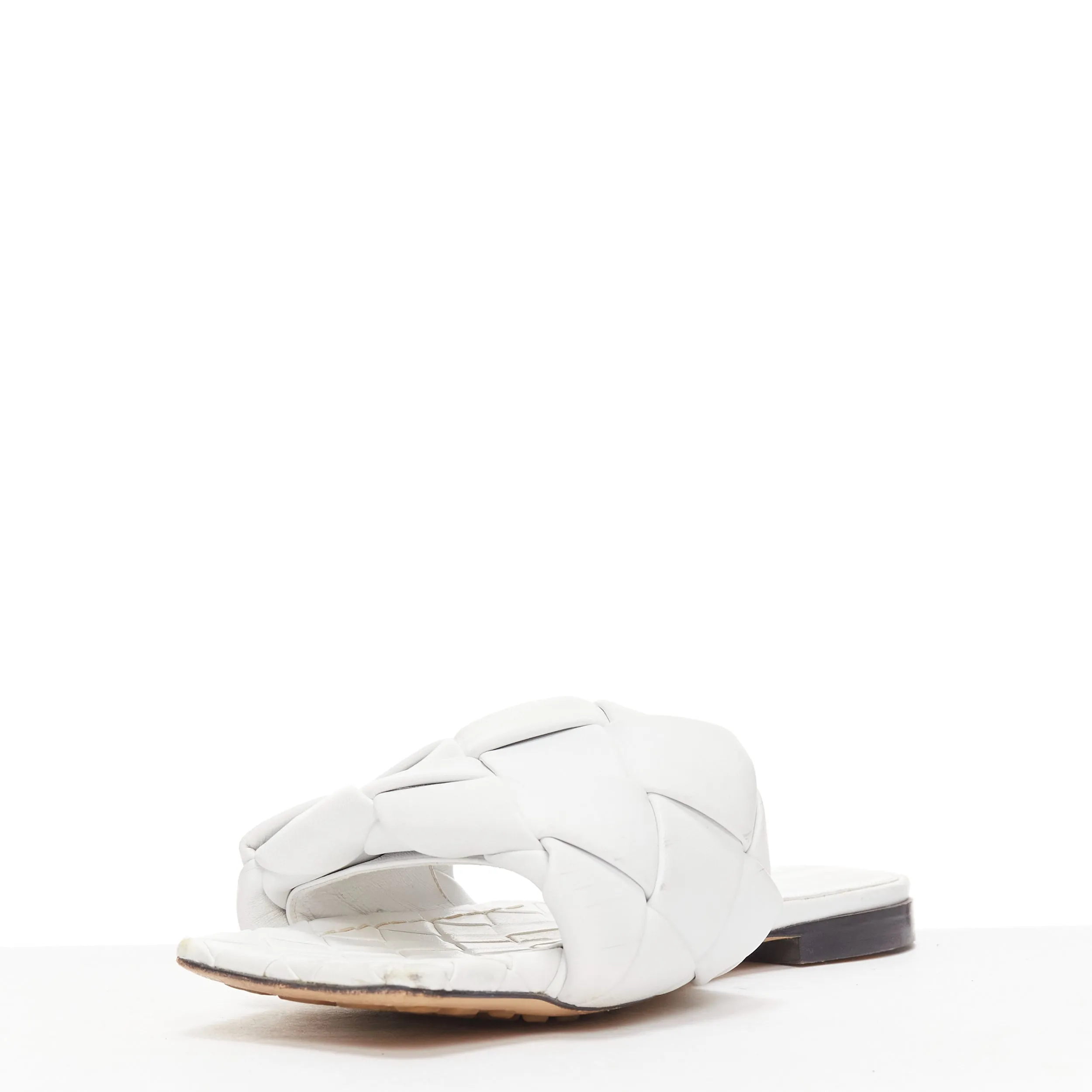 BOTTEGA VENETA Lido white intrecciato woven leather square toe slippers EU37