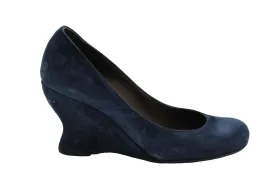 Bottega Veneta Round Toe Wedge in Navy Blue Suede