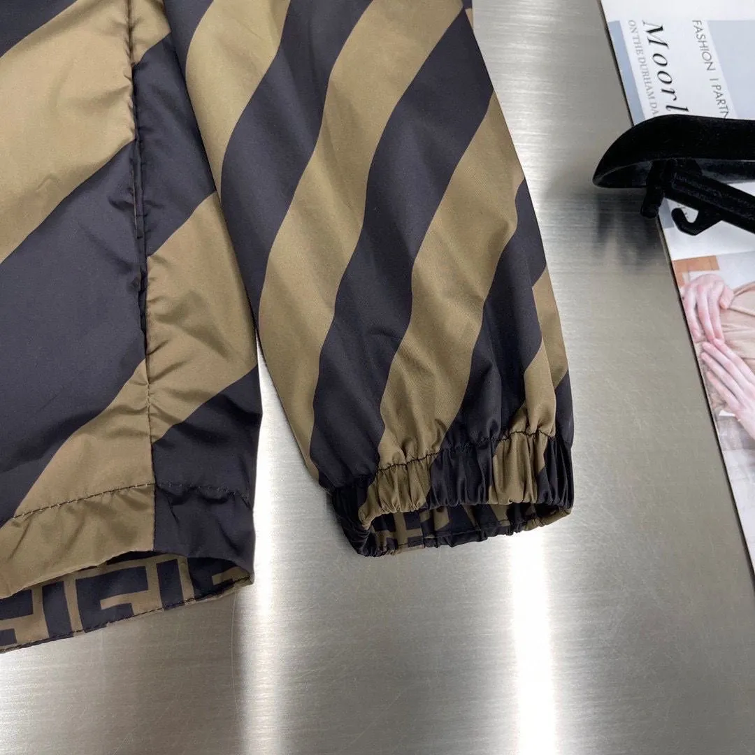 CLTH371 FF Reversible Windbreaker