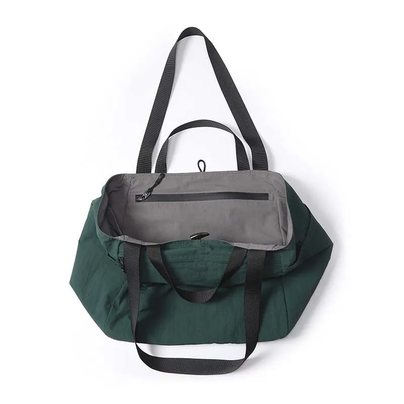 Fashion Travel Bag For Men and Women Light and Large Capacity