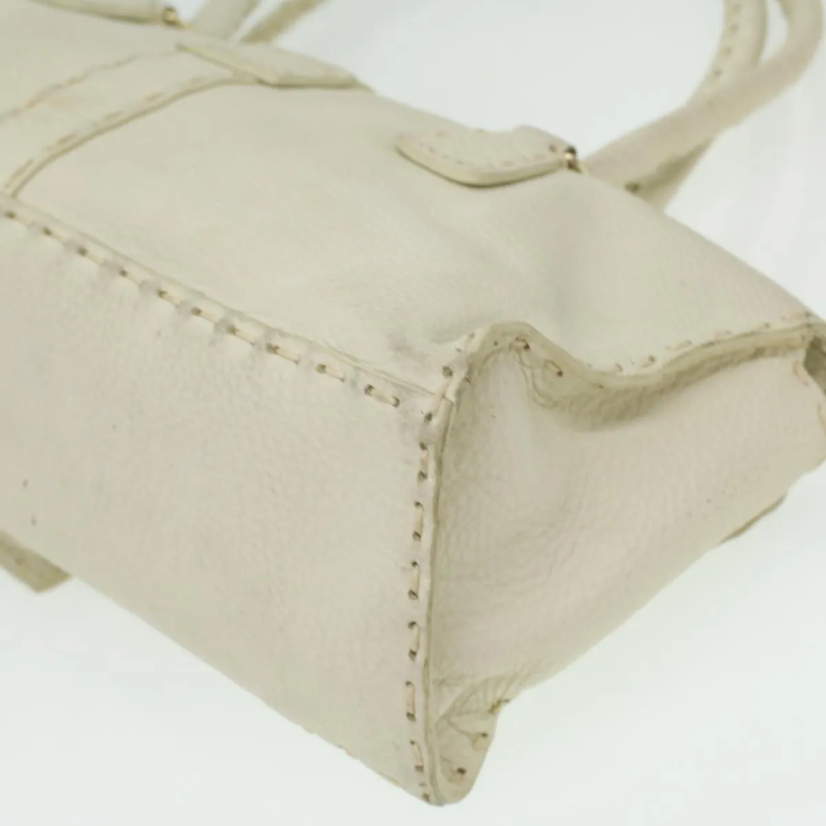 FENDI Celeria Shoulder Bag Leather White  ar8736