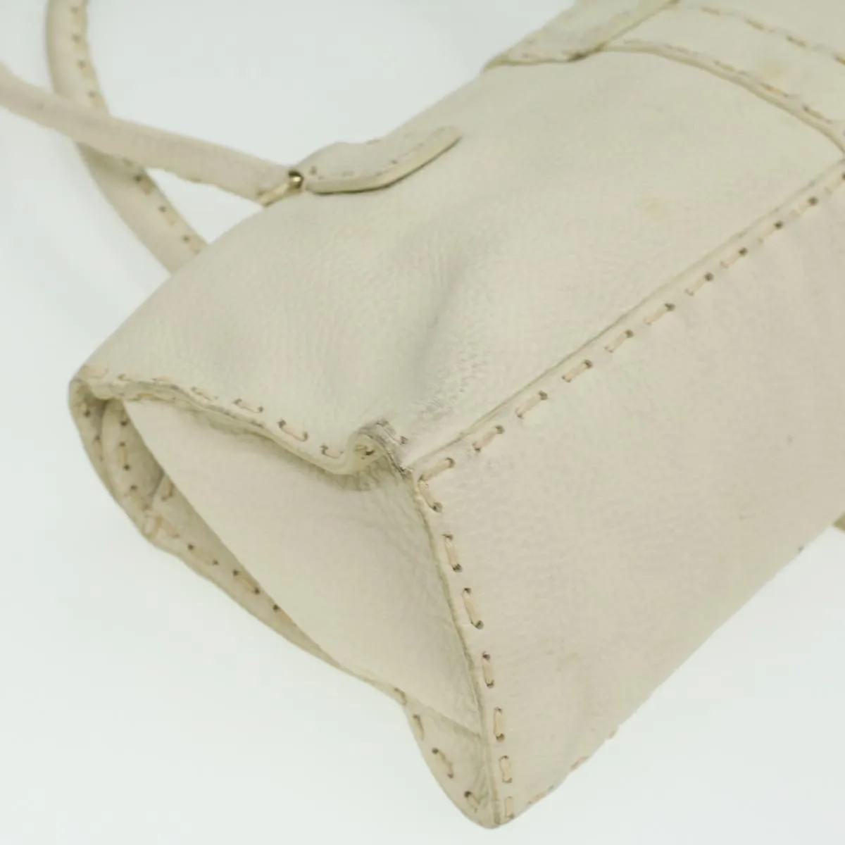 FENDI Celeria Shoulder Bag Leather White  ar8736