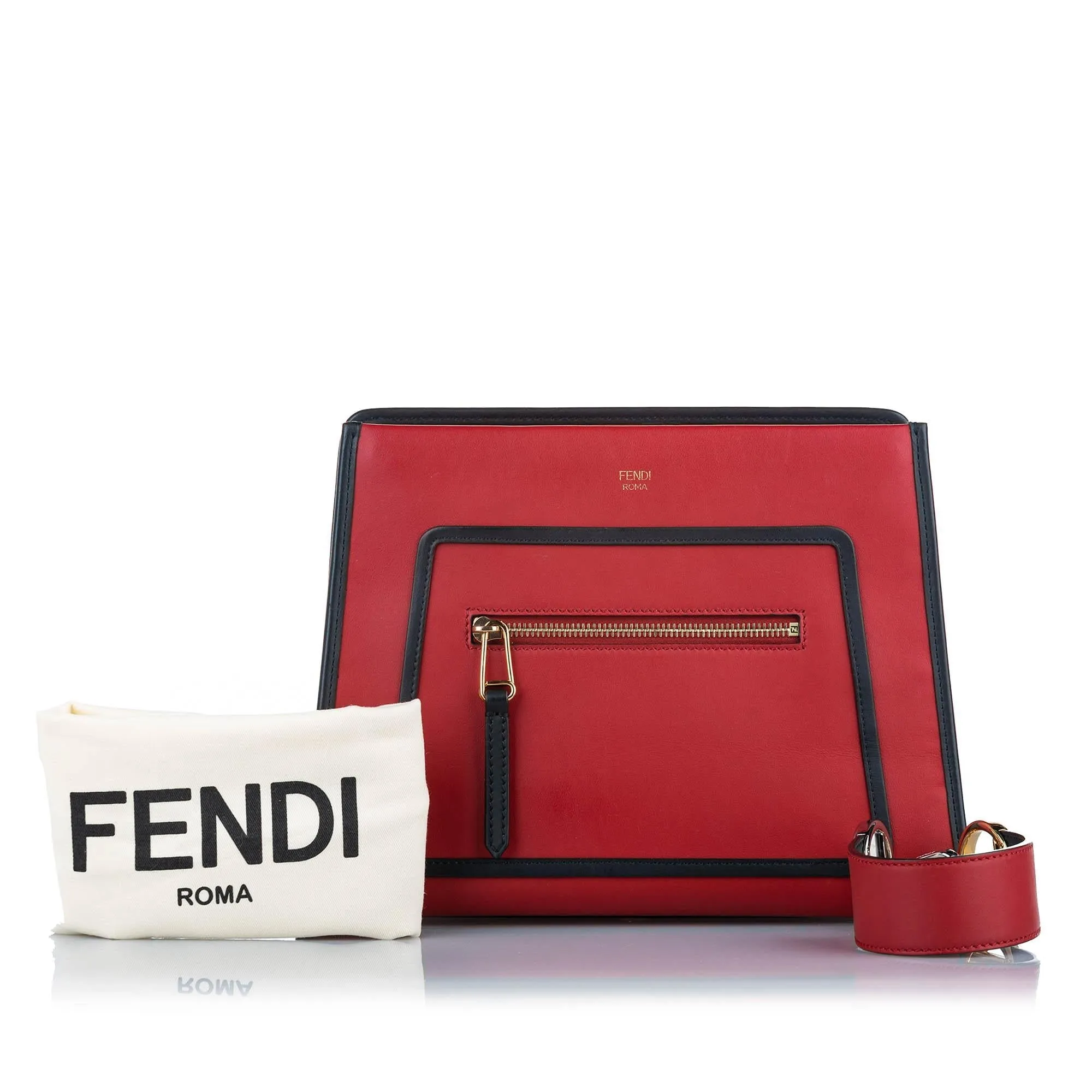 Fendi Small Runaway Leather Satchel (SHG-RvEjnY)