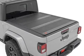ROUGH COUNTRY Low Profile Hard Folding Tonneau Cover for 20-up Jeep Gladiator JT